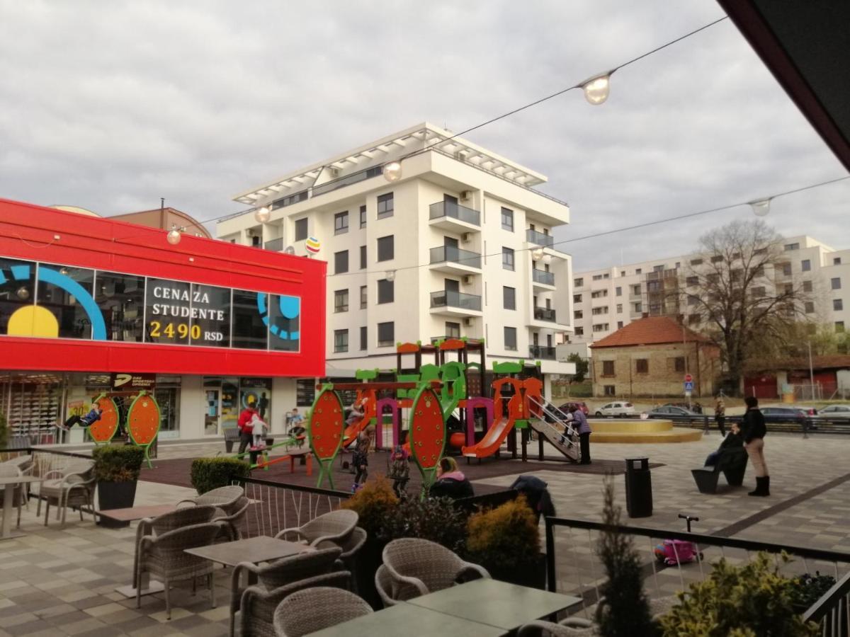 Fit Apartman Belgrade Exterior photo
